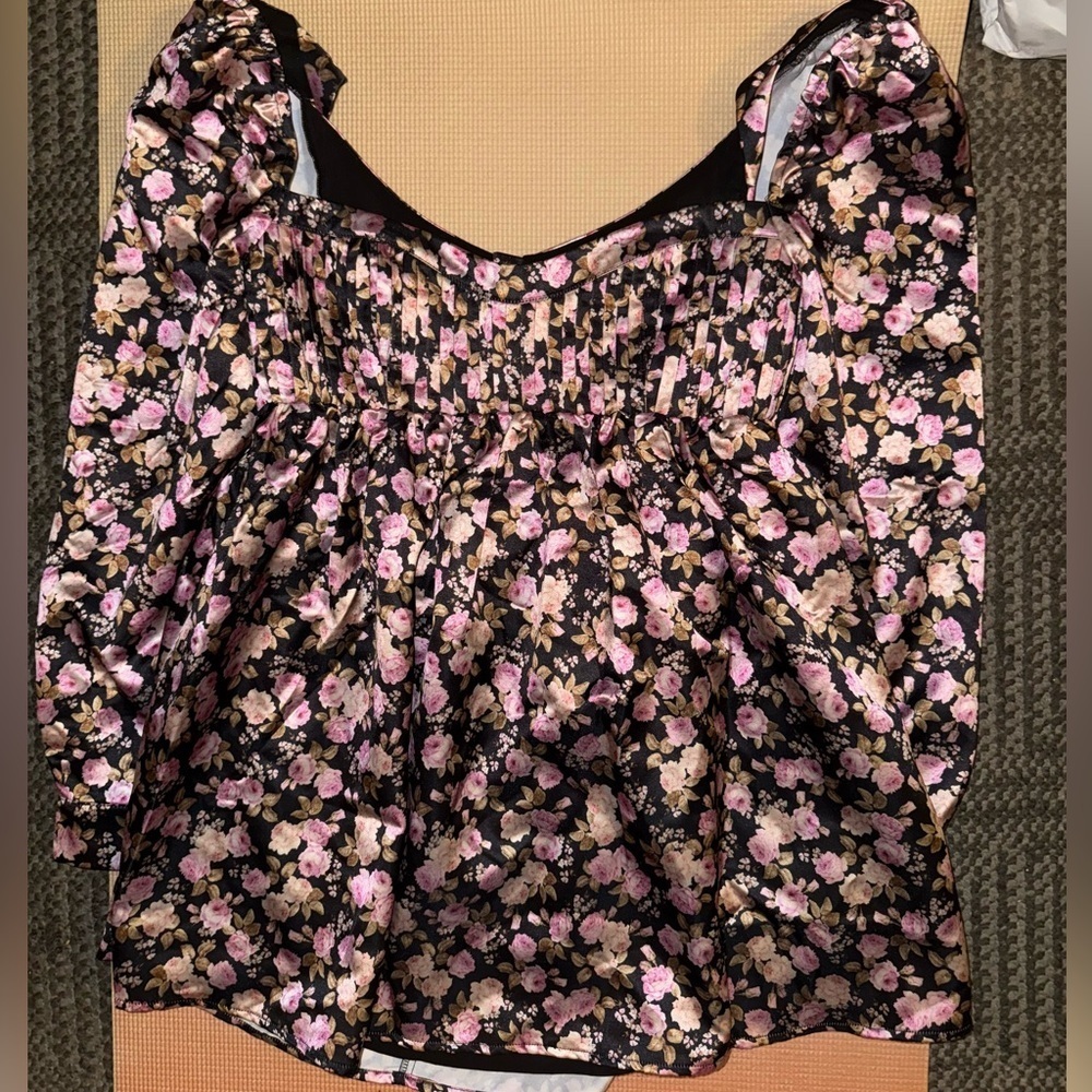 For love and lemons long sleeves Kate dress medium - Picture 3 of 5